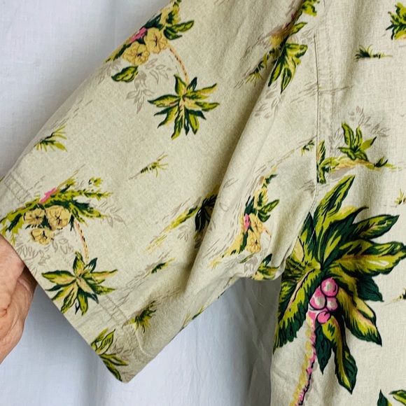 Presence Hawaiian Shirt Sz M Palm Hibiscus Cotton - Picture 4 of 8